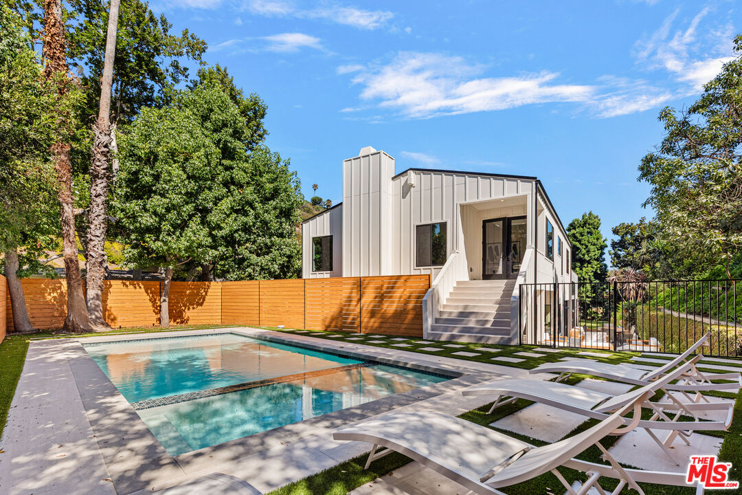 MLS #25602779 image #24