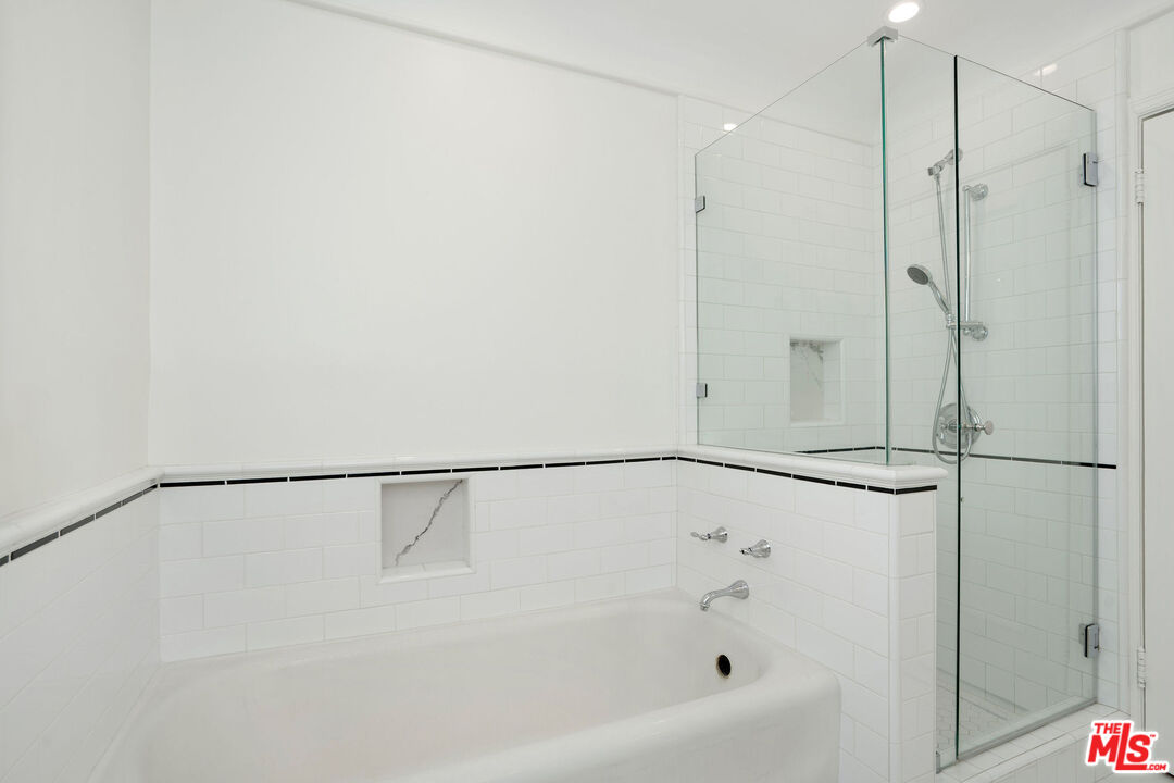 MLS #25603221 image #17