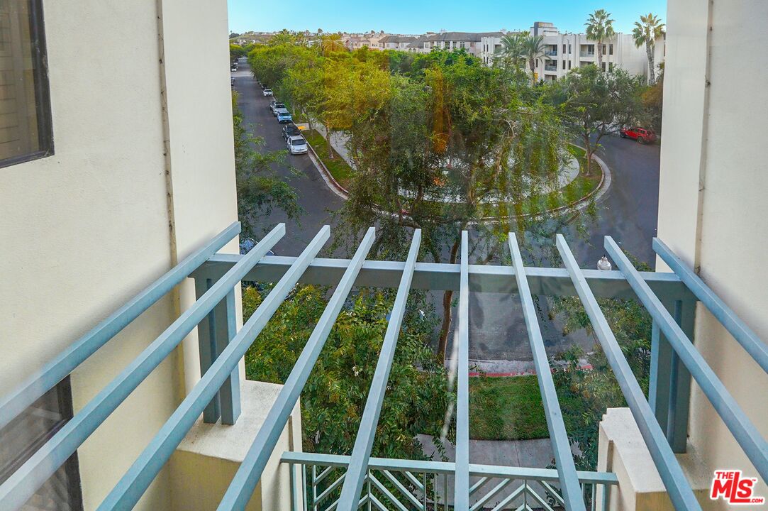 MLS #25603251 image #24