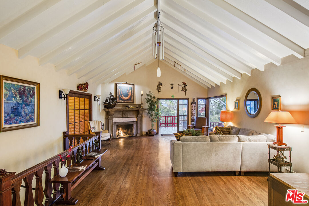 MLS #25604157 image #0