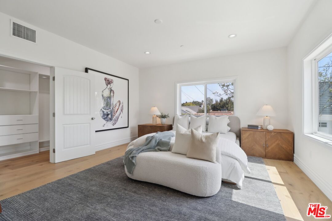 MLS #25604191 image #10