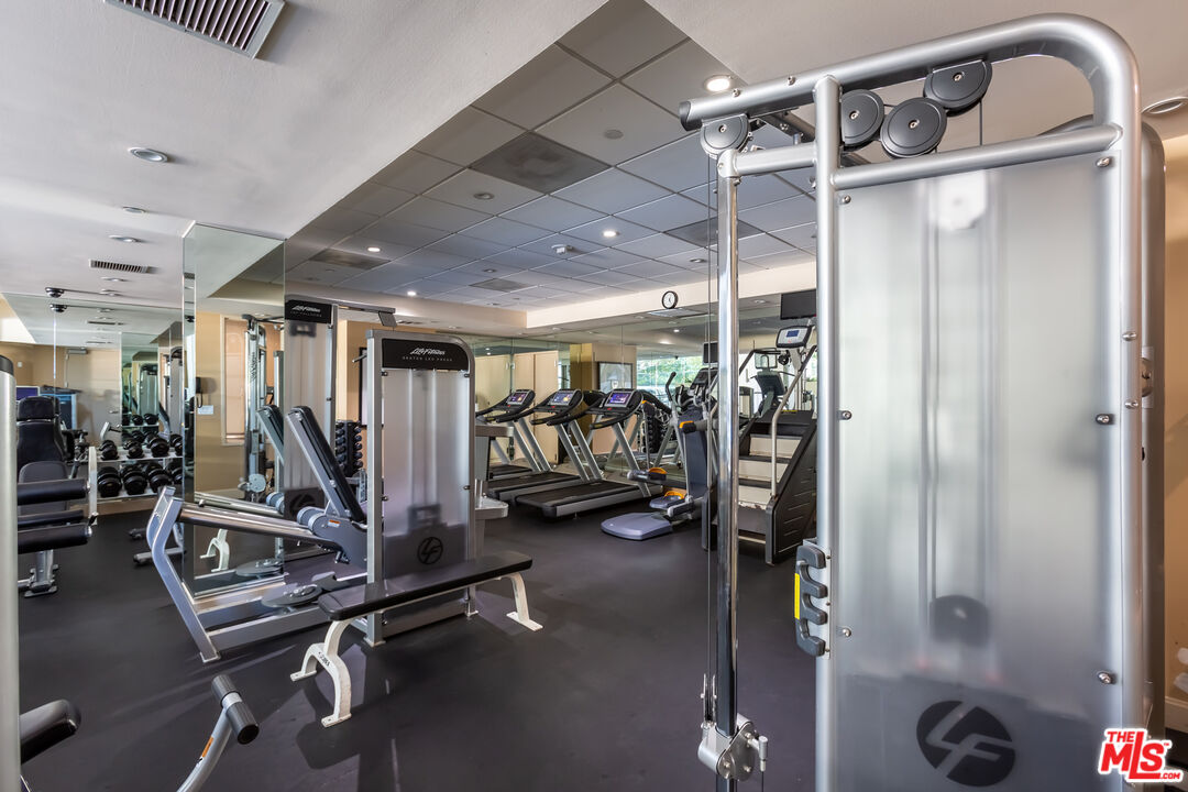 MLS #25604651 image #33