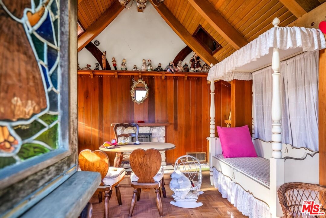 MLS #25604797 image #62