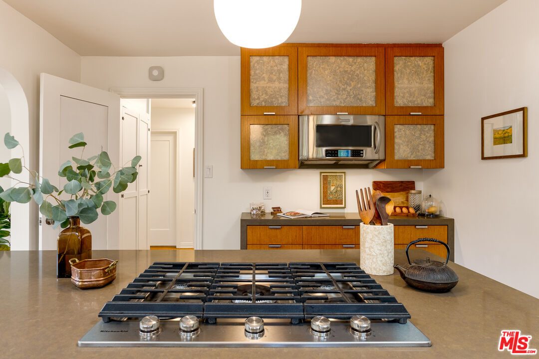 MLS #25604995 image #11