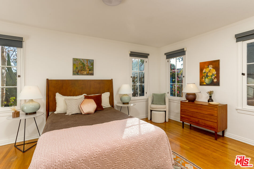 MLS #25604995 image #19