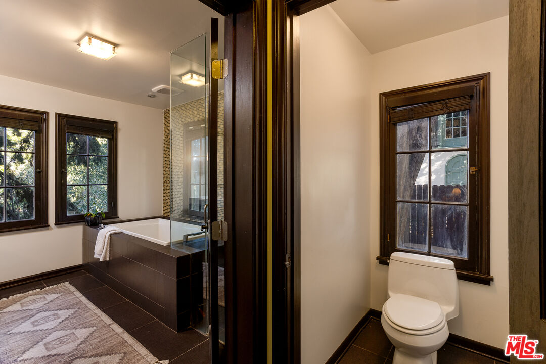 MLS #25604995 image #35