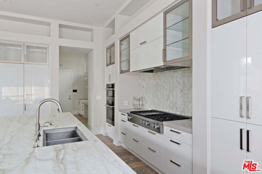 MLS #25605897 image #14