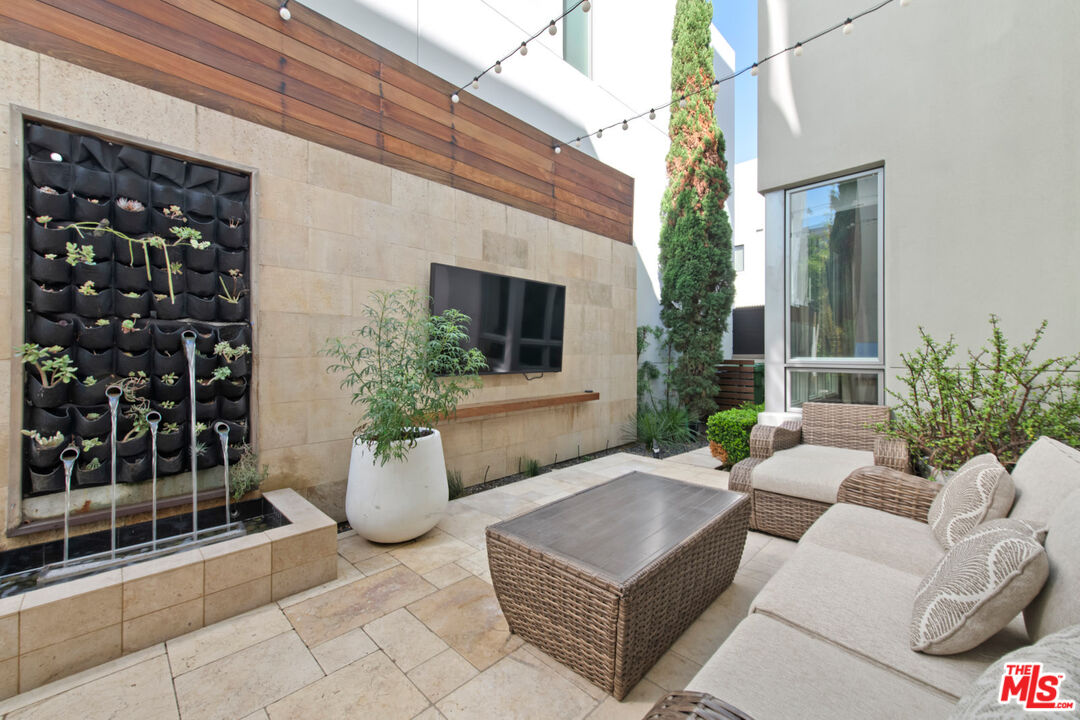 MLS #25605897 image #18