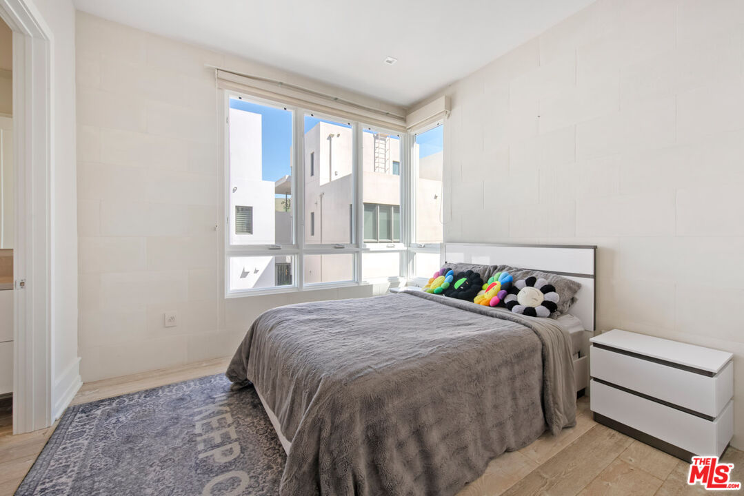 MLS #25605897 image #34