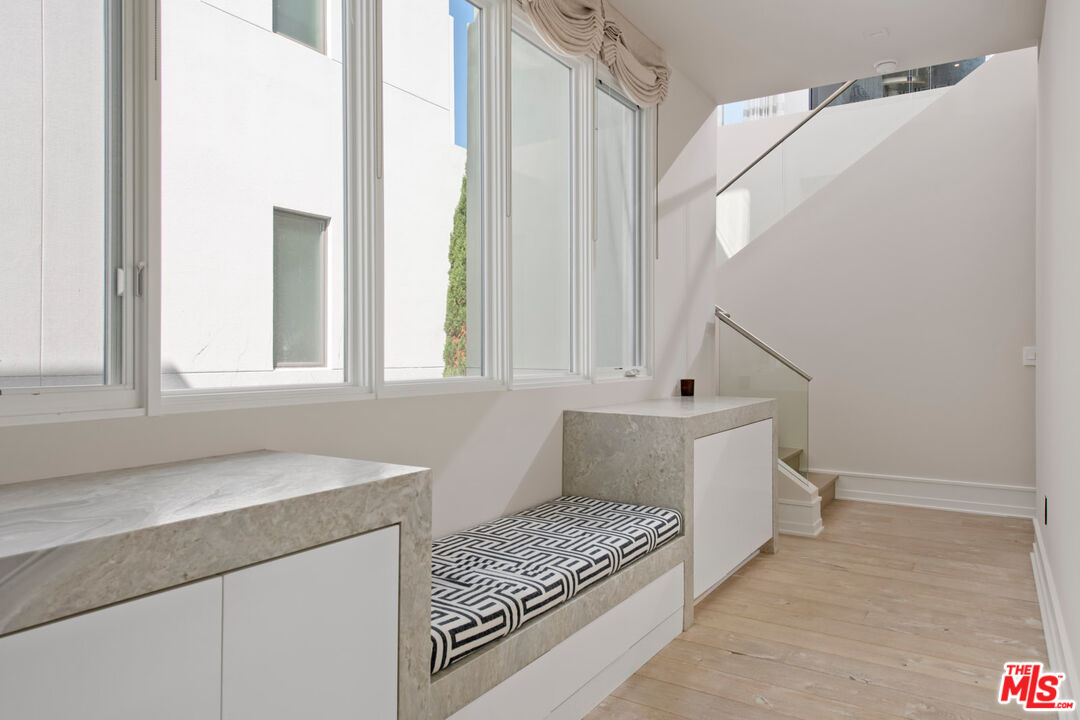 MLS #25605897 image #36