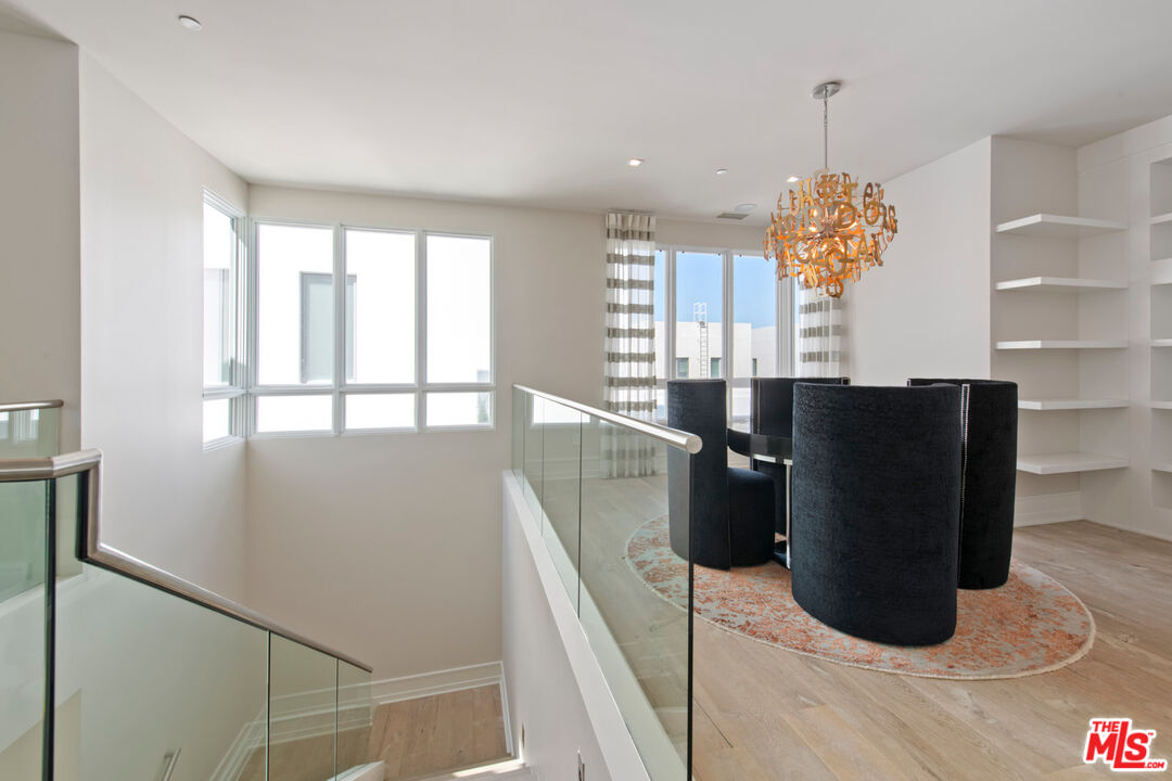 MLS #25605897 image #37