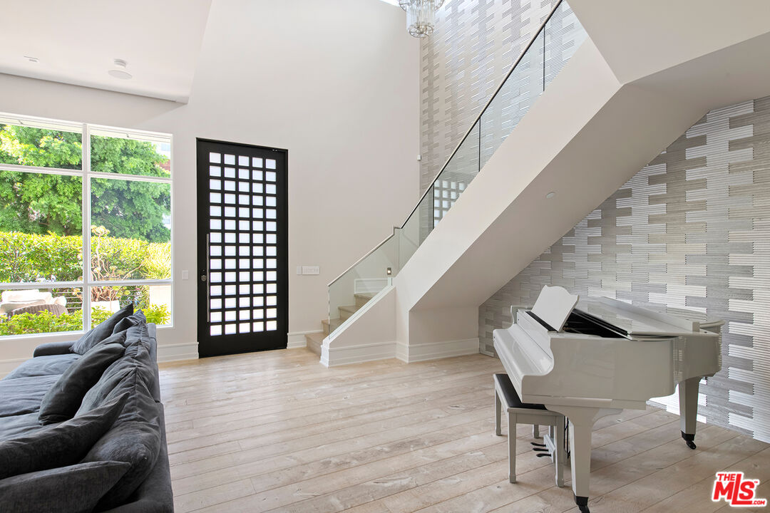 MLS #25605897 image #5