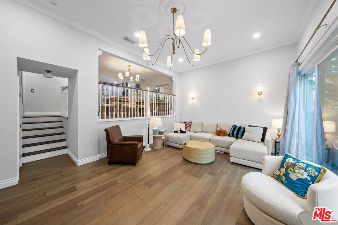 MLS #25606429 image #3