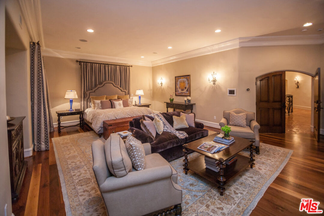 MLS #25606691 image #9