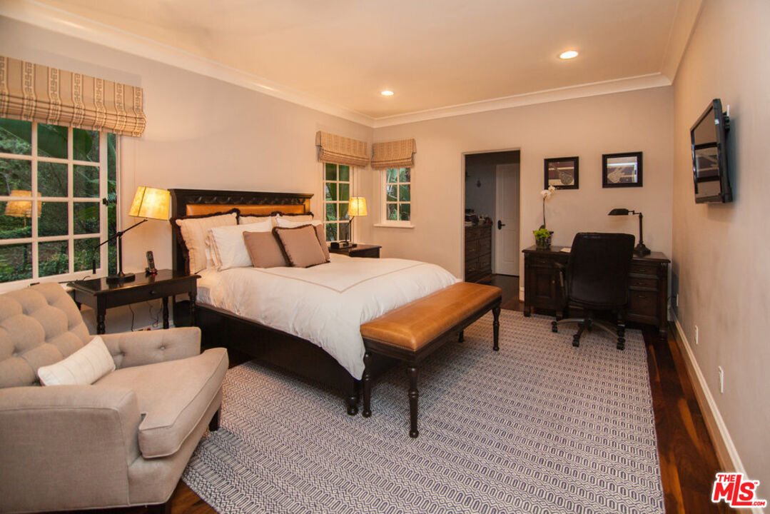 MLS #25606691 image #15