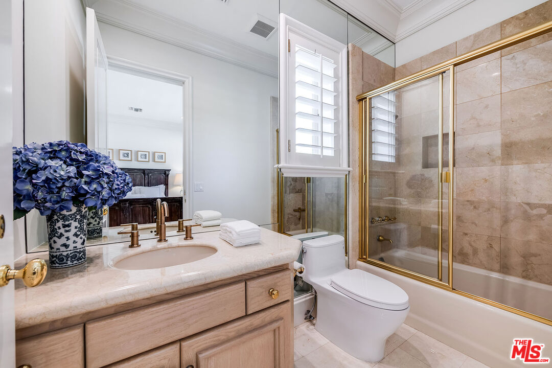 MLS #25607171 image #32