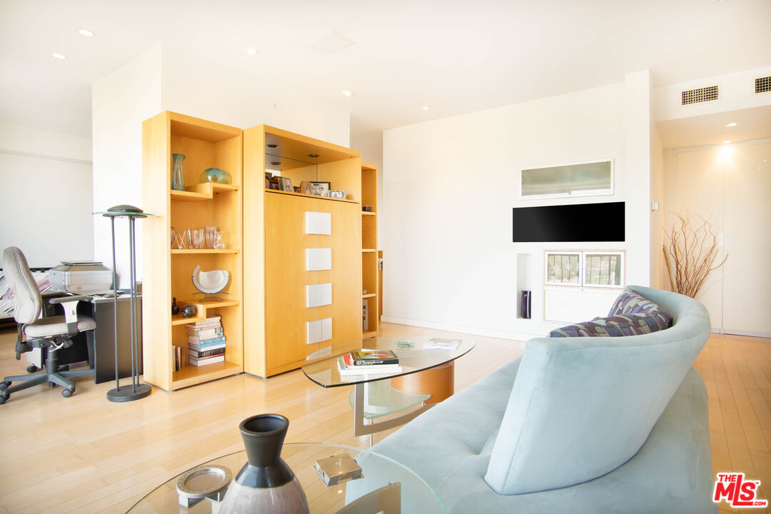 MLS #25607707 image #18