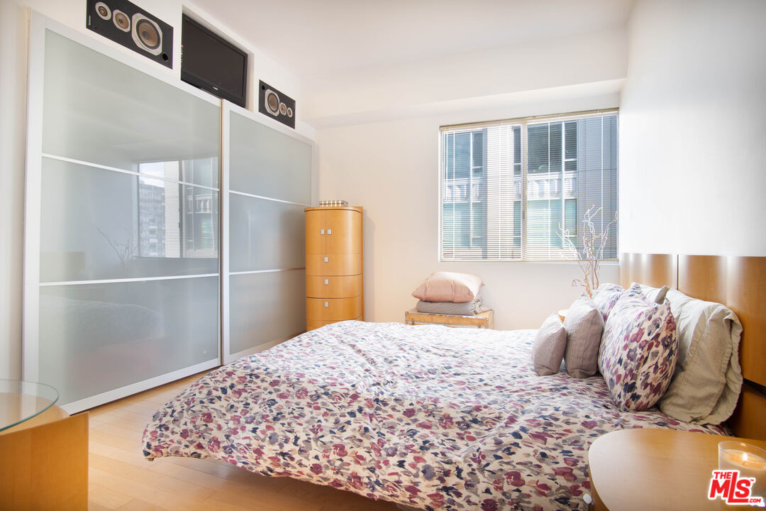 MLS #25607707 image #20