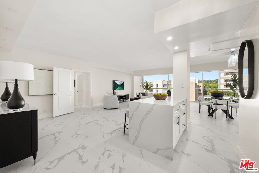 MLS #25608265 image #1