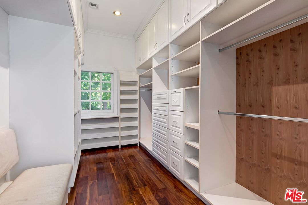 MLS #25608341 image #25