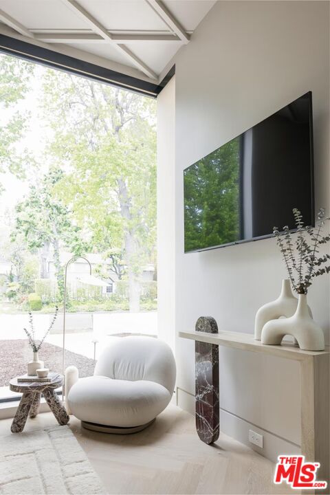 MLS #25608503 image #21