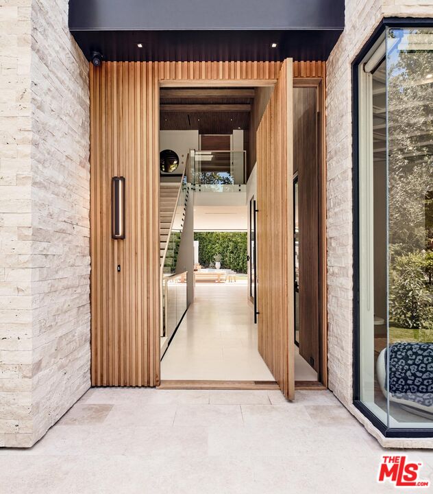 MLS #25608503 image #3