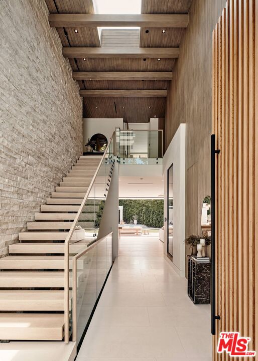 MLS #25608503 image #5