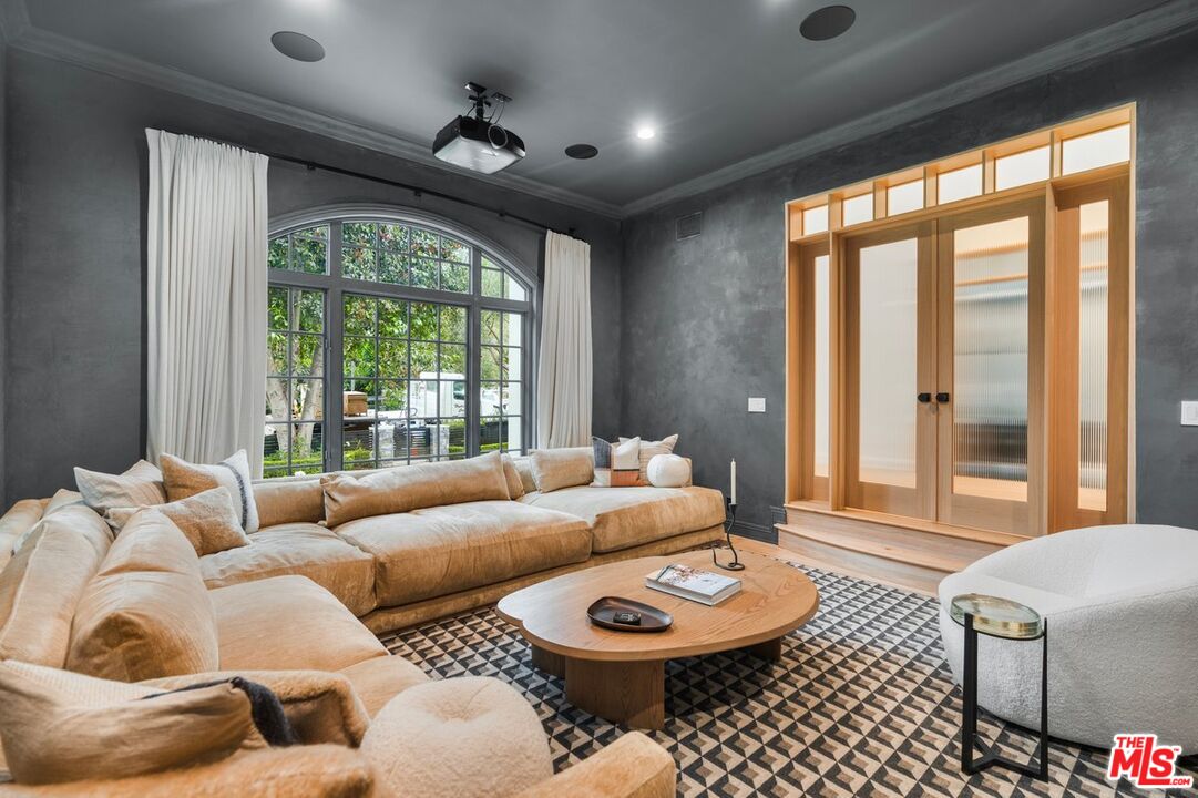 MLS #25608565 image #24