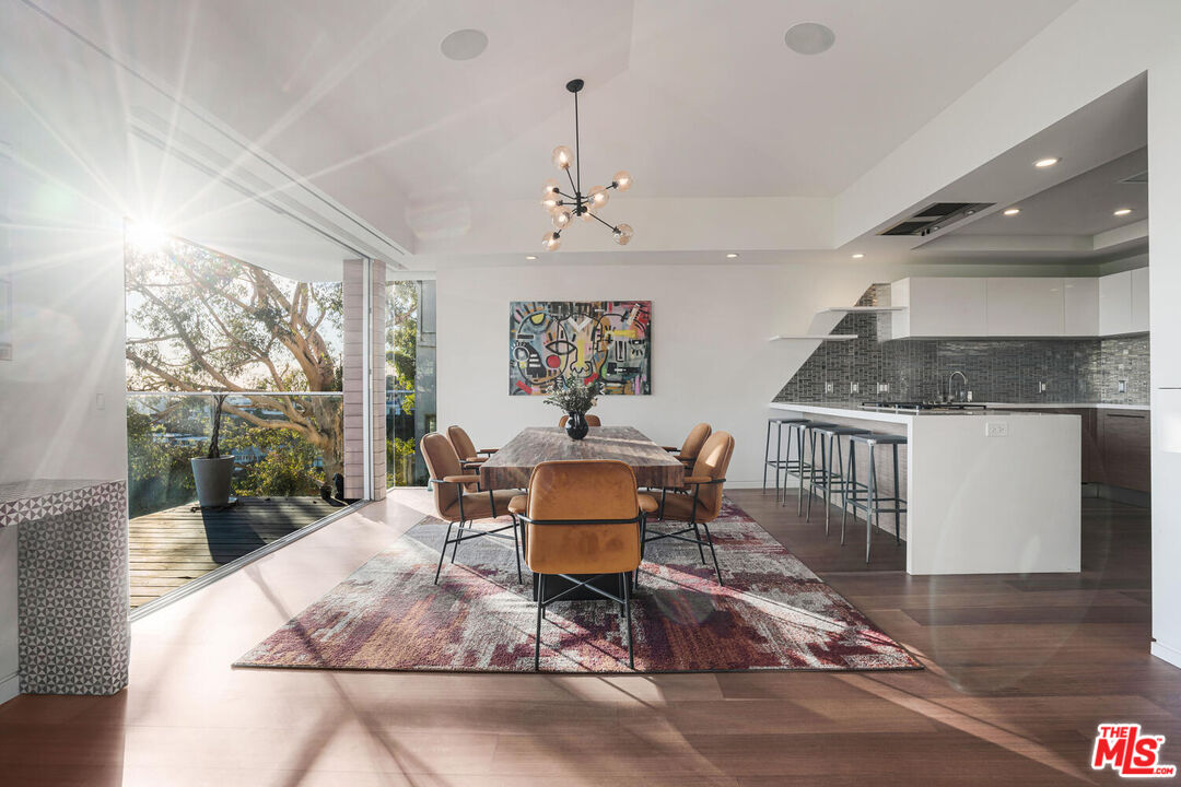 MLS #25608803 image #16