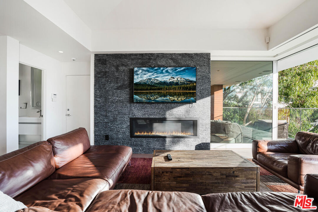 MLS #25608803 image #6