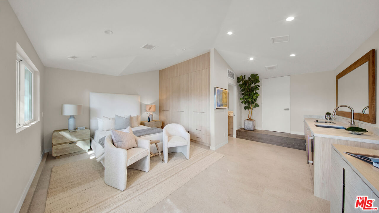 MLS #25609029 image #29