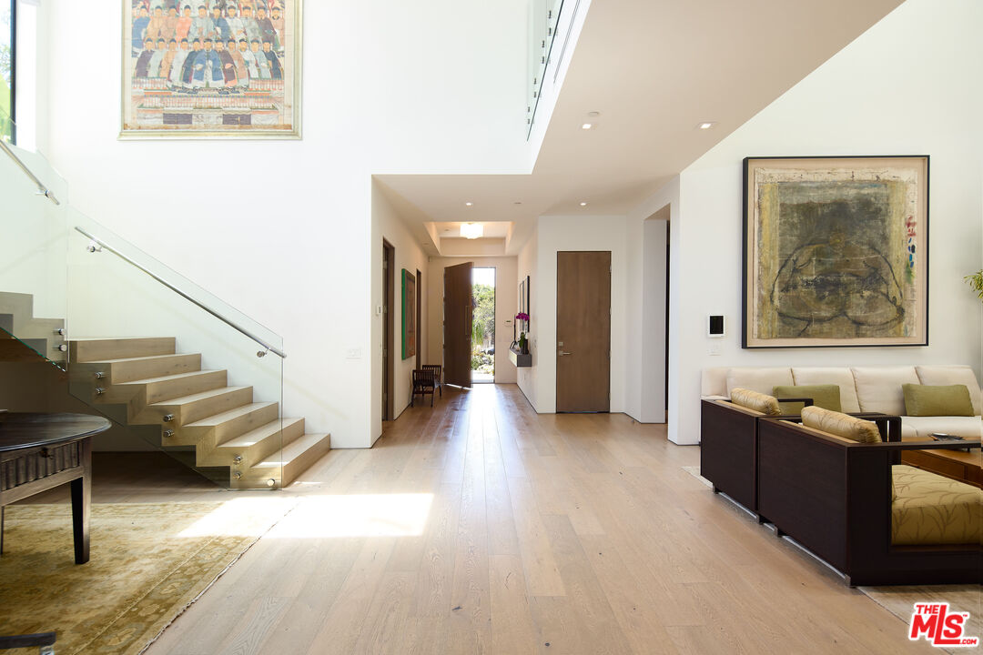 MLS #25609215 image #25