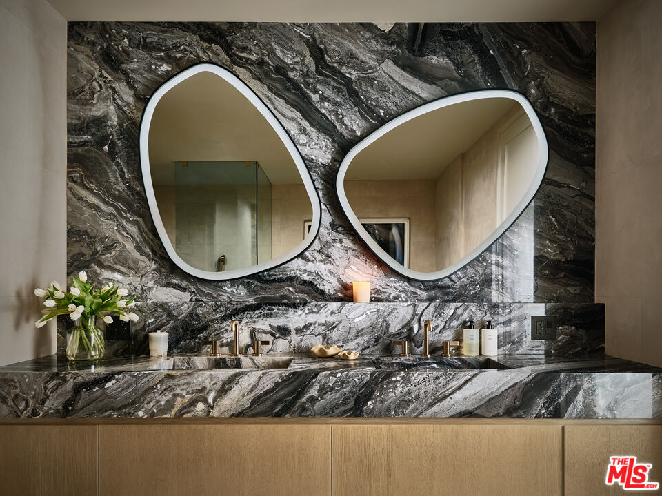 MLS #25609225 image #19