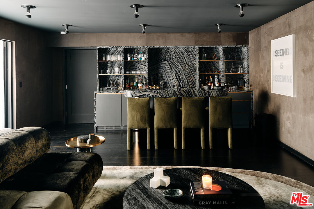 MLS #25609225 image #24