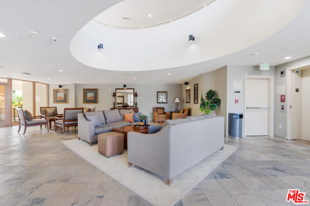 MLS #25609235 image #21