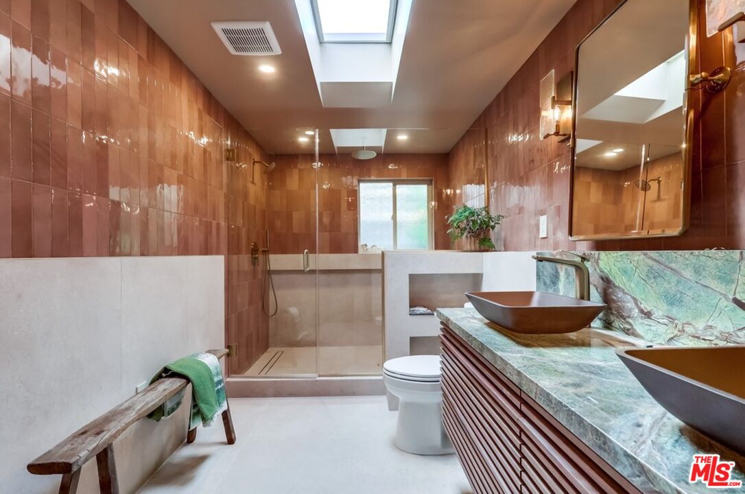 MLS #25609419 image #32