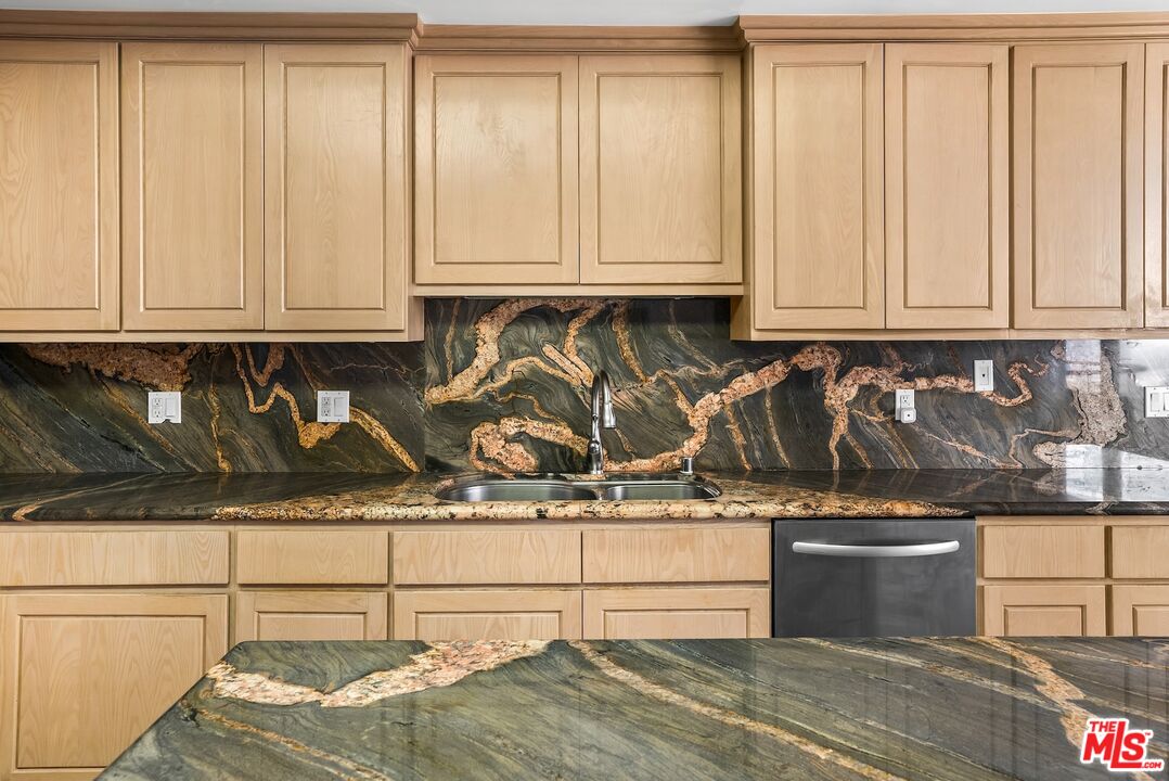 MLS #25609511 image #15