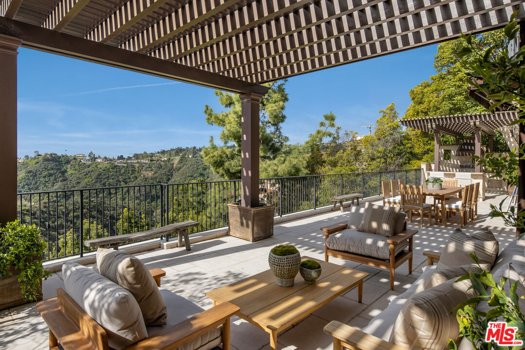 MLS #25609789 image #13