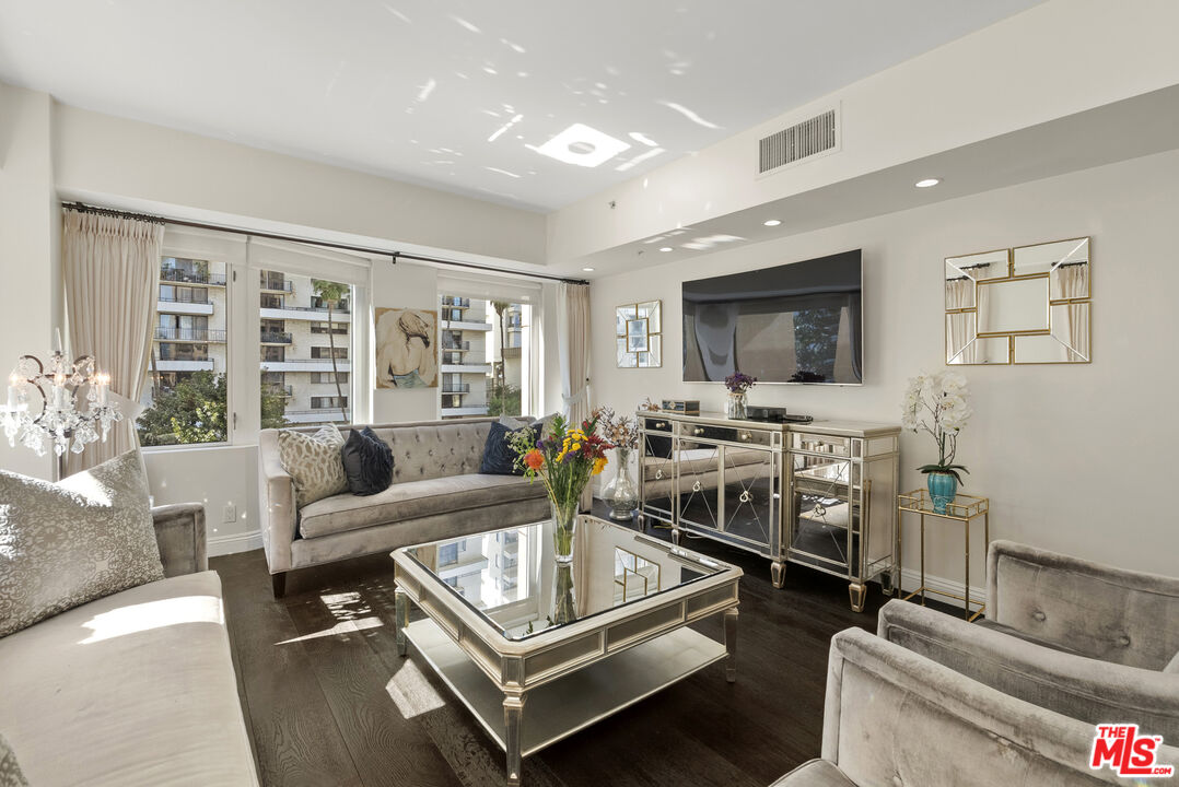 MLS #25609807 image #6