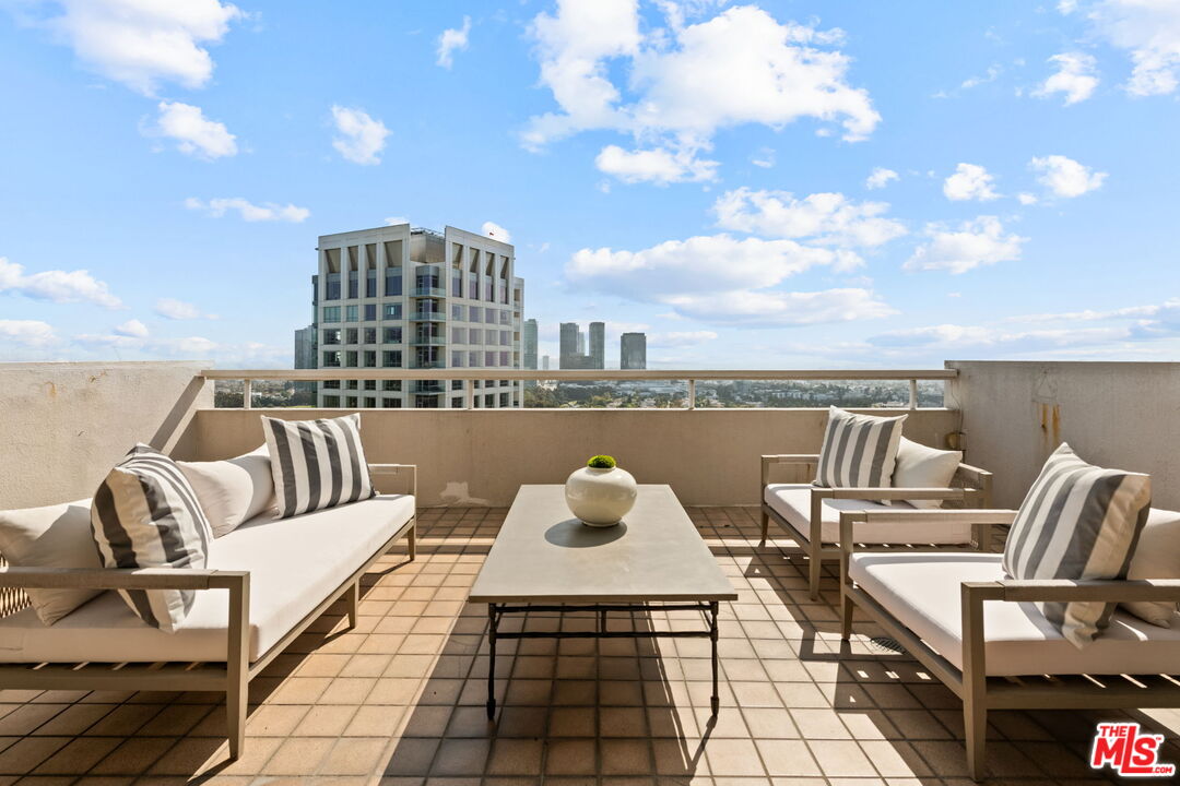 MLS #25609893 image #10