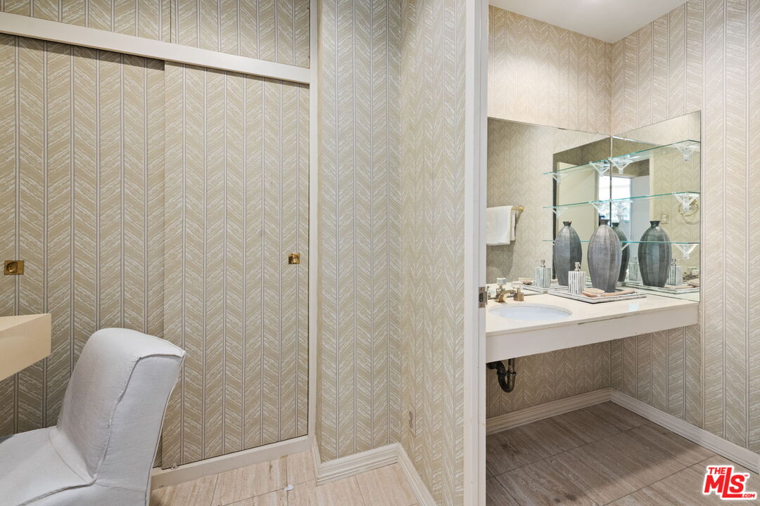 MLS #25609893 image #13