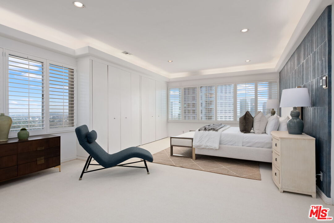 MLS #25609893 image #17