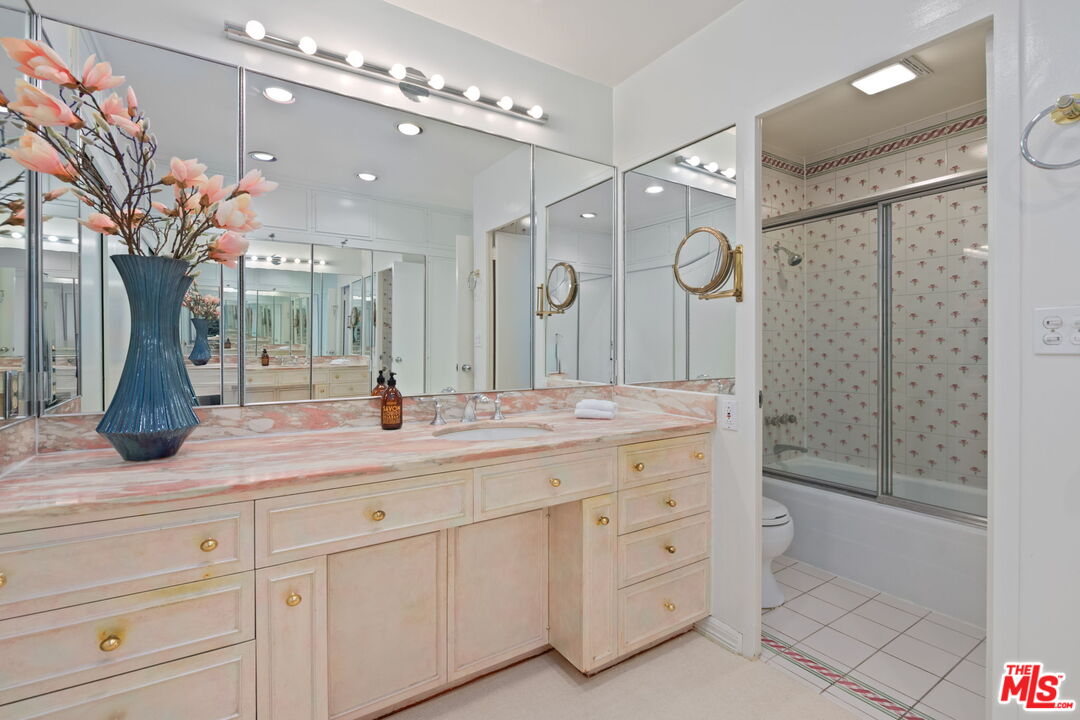 MLS #25609893 image #22