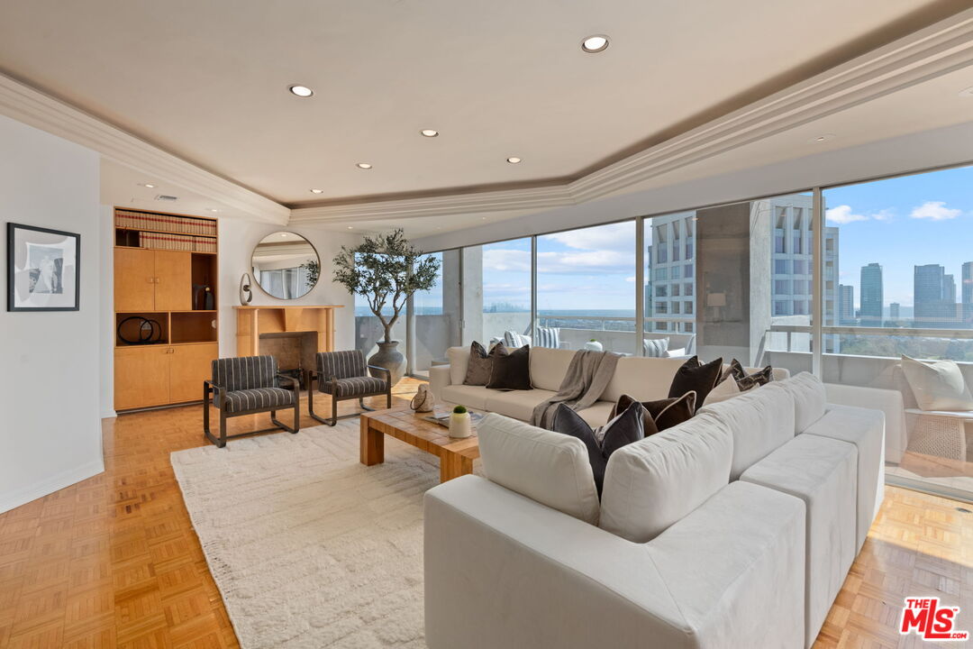 MLS #25609893 image #4