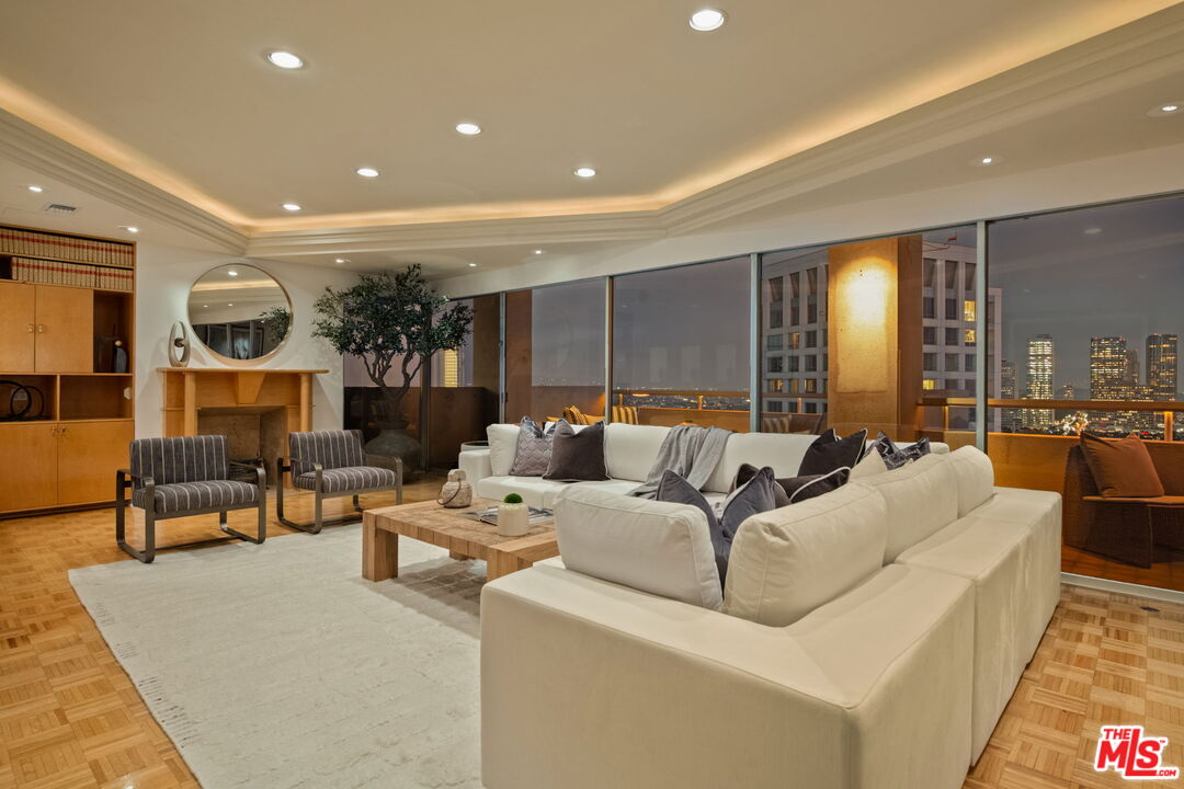 MLS #25609893 image #53