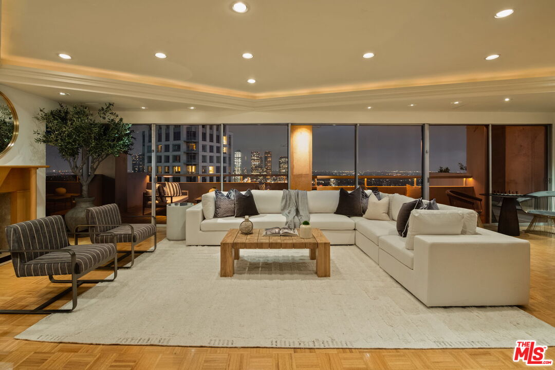 MLS #25609893 image #54