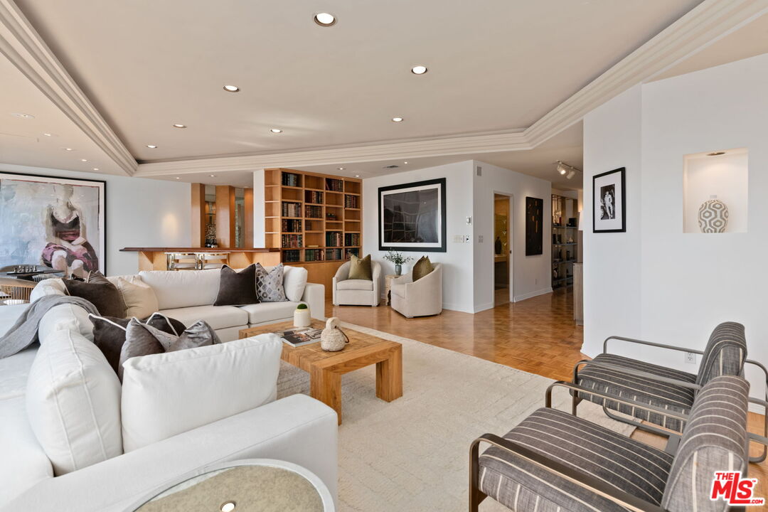 MLS #25609893 image #6