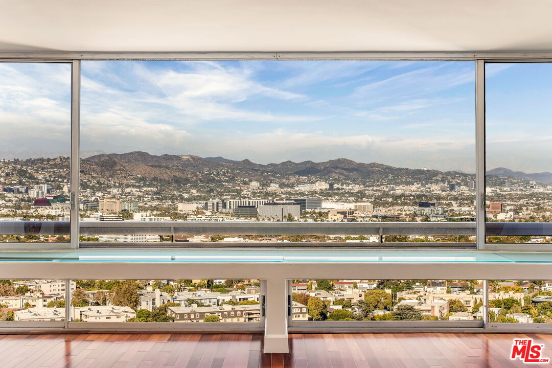 MLS #25609903 image #2