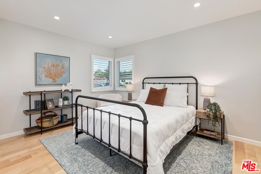 MLS #25609931 image #24