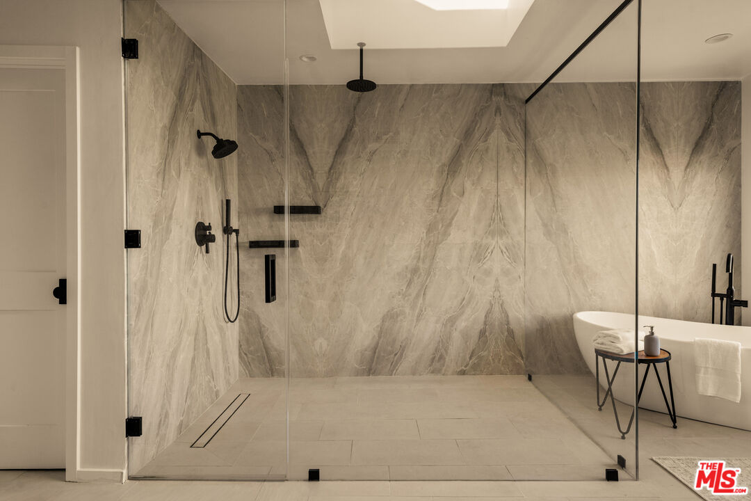 MLS #25610099 image #13